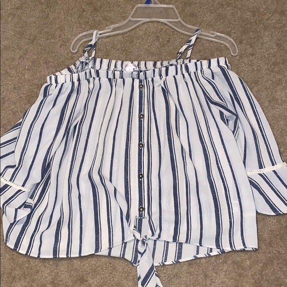 off the shoulder striped top - Picture 1 of 3